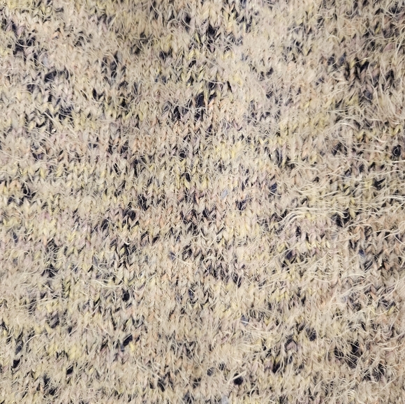 NWOT Lou & Grey yellow tan purple oversized fuzzy sweater Womens XSmall - Picture 4 of 7